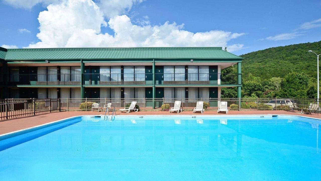 Magnuson Hotel Mountain View Covington Εξωτερικό φωτογραφία