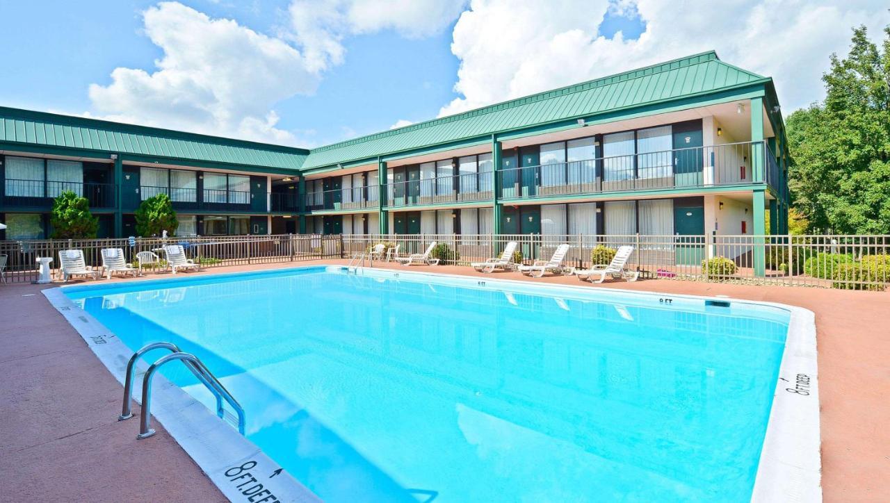 Magnuson Hotel Mountain View Covington Εξωτερικό φωτογραφία